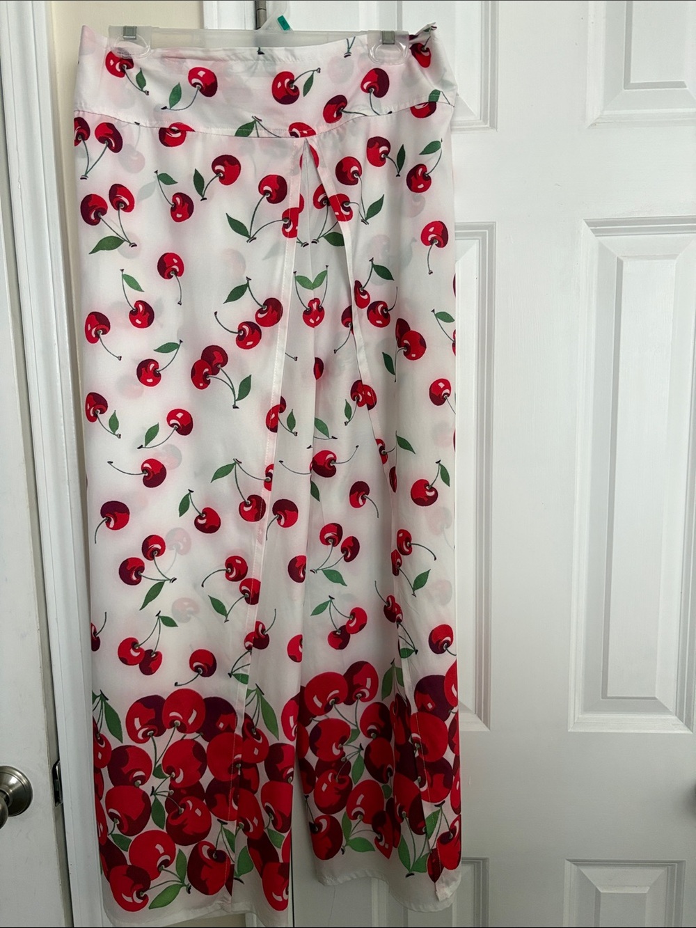 SHEIN White Wide-Leg Pants with Red Cherry Print
